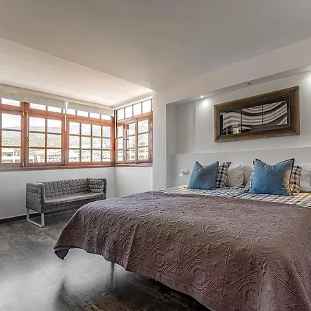 Villa Tenerifeopenhome Charming Cave