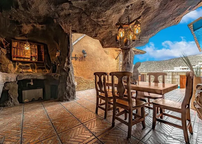 Tenerifeopenhome Charming Cave Villa *